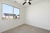 4978 75 - Photo 28