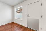 220 Leslie Ave - Photo 14
