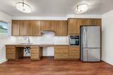 220 Leslie Ave - Photo 17