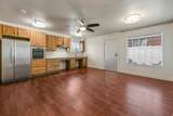 220 Leslie Ave - Photo 23