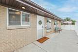220 Leslie Ave - Photo 41