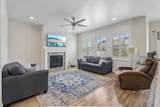 1374 Primrose Ct - Photo 5