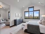 1075 Oquirrh Dr - Photo 22
