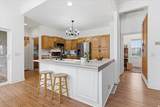 670 Young St - Photo 13