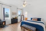 670 Young St - Photo 18