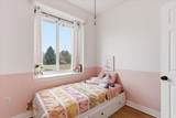 670 Young St - Photo 22