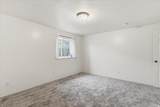 670 Young St - Photo 31