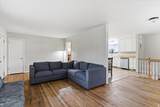 8372 Myron Ave - Photo 11