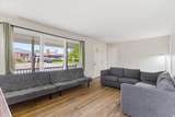 8372 Myron Ave - Photo 9