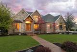 550 Blackhawk Ln - Photo 2