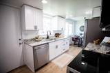 721 800 - Photo 2