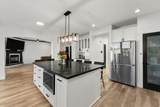 4552 Windsor Cir - Photo 15