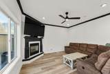 4552 Windsor Cir - Photo 16