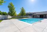 2053 Brynn Ave - Photo 15