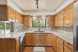 2470 Peach St - Photo 10