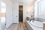 1370 Honeycomb Ct - Photo 30