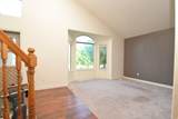 107 2100 - Photo 2