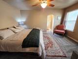 9073 Clubhouse Ln - Photo 18