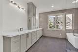 8905 Daybreaker Dr - Photo 17