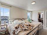 6733 Mt Jefferson - Photo 13