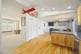 1764 300 - Photo 10