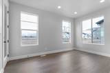 5022 Green Ash Ln - Photo 10