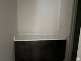 8513 Maple Water Dr - Photo 16