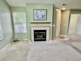 2104 Jordan Villa Dr - Photo 9