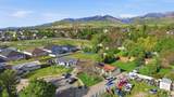 330 250 - Photo 41