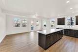 717 W Coho Ln - Photo 2