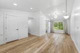 121 300 - Photo 17