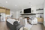 653 Vandalay Ln - Photo 12