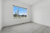 653 Vandalay Ln - Photo 28