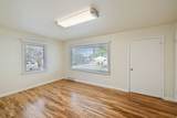 718 Robins Ave - Photo 4