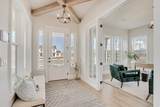 784 Caroline Dr - Photo 2