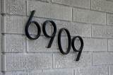 6909 90 - Photo 2
