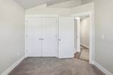 582 1960 - Photo 25
