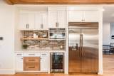 1677 Lambert Ln - Photo 11