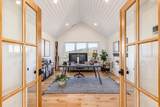 1677 Lambert Ln - Photo 64