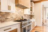 1677 Lambert Ln - Photo 9