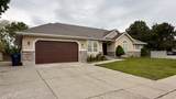 1528 Buttercup Dr - Photo 2