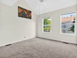 1381 Beacon Hill Dr - Photo 12