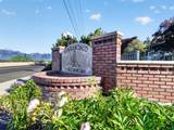 1381 Beacon Hill Dr - Photo 21