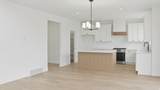 6943 Sydney Peak Ln - Photo 11
