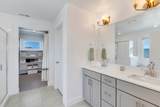 646 Meade St - Photo 24