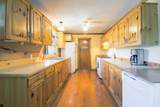 821 Erickson Ln - Photo 6