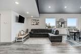 2923 Country Club Way - Photo 11