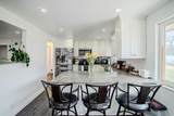 1618 Camelot Dr - Photo 21