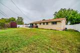 1618 Camelot Dr - Photo 4