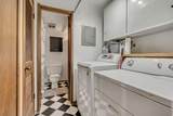 1063 Oxford Dr - Photo 24